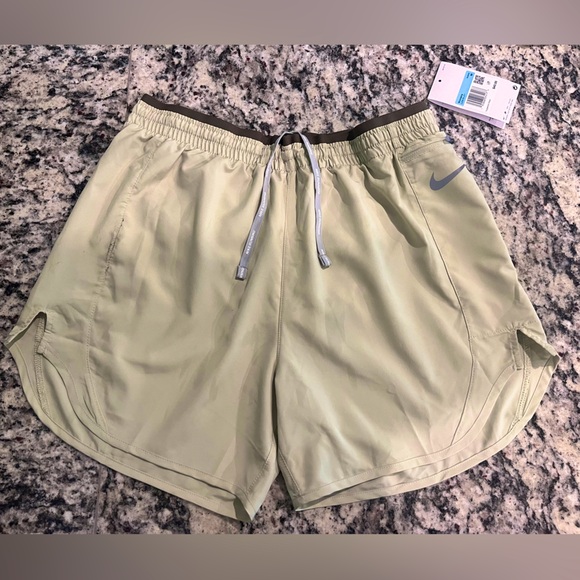NWT NIKE dri-fit running shorts - Picture 1 of 7